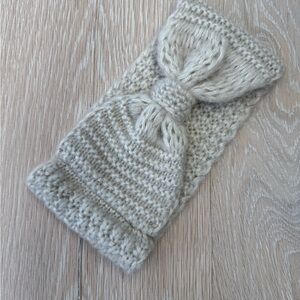 Knit Bow Ear Warmer in Cream